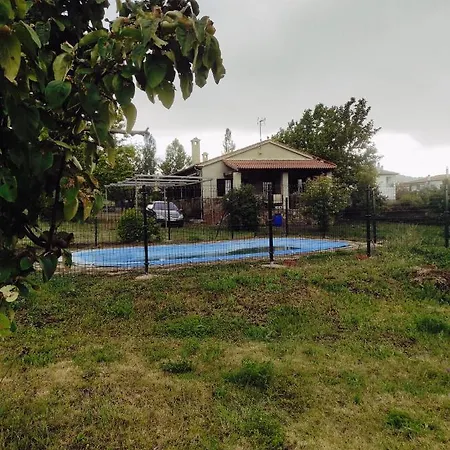 Holiday home La Casa De La Parcela Piedrahita (Castile and Leon)