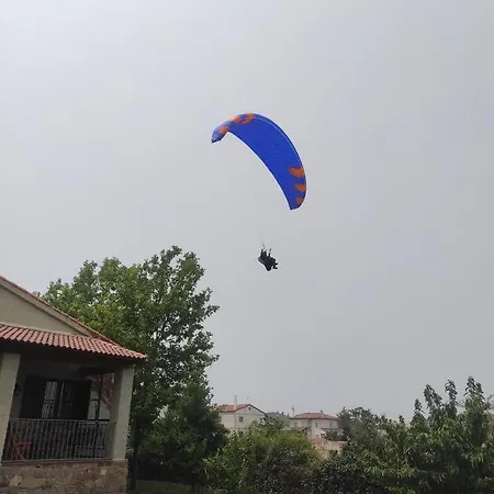 La Casa De La Parcela Сasa de vacaciones
