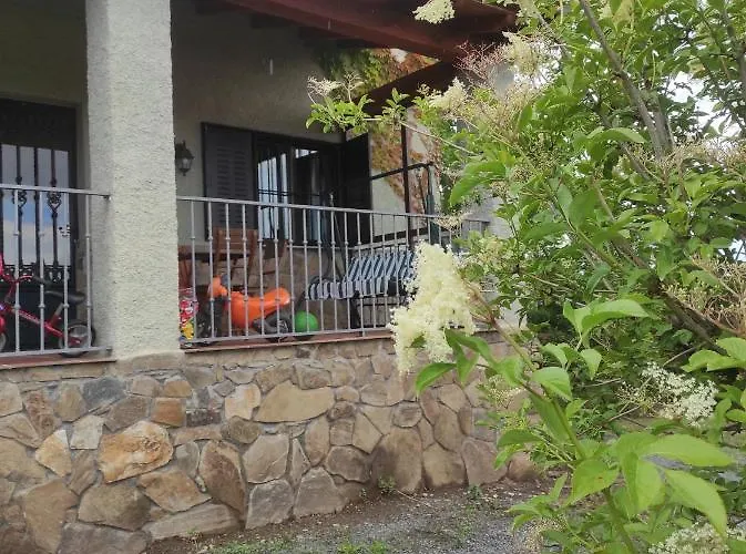 La Casa De La Parcela 펜션