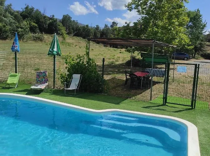 La Casa De La Parcela 펜션 피에드라이타